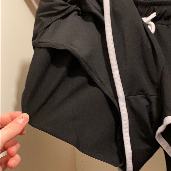 Athletic Shorts - Picture 5 of 7